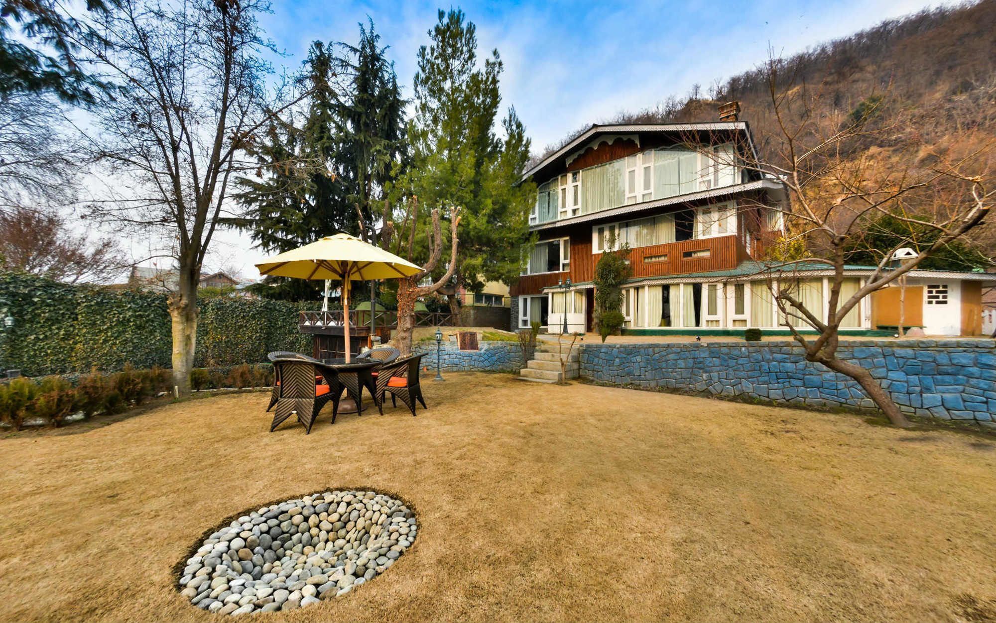 Hotel Metropolis Srinagar  Exterior photo